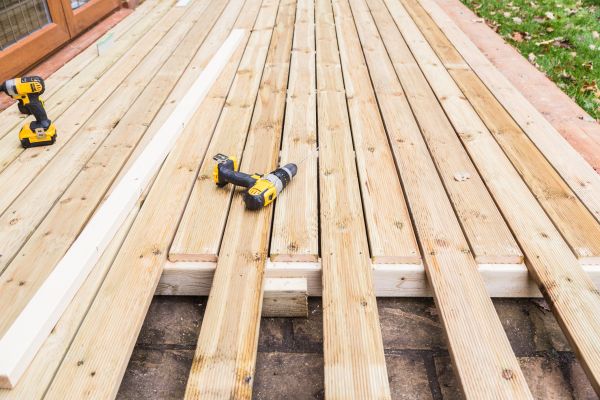 Cost of Damaged Deck Boards Repair in Laguna Niguel