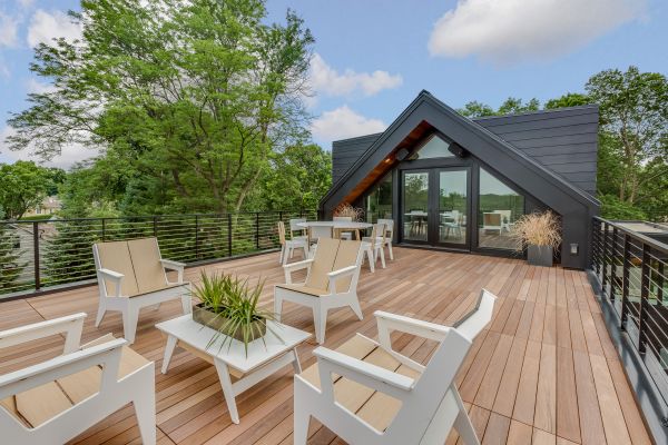 Deck Construction in Laguna Niguel
