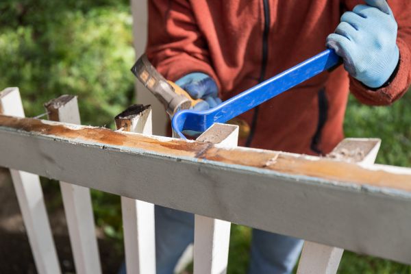 Cost of Deck Railing Replacement in Laguna Niguel
