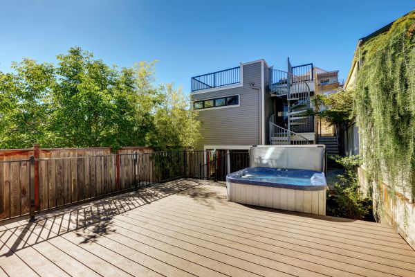Cost of Hot Tub Deck Installation in Laguna Niguel