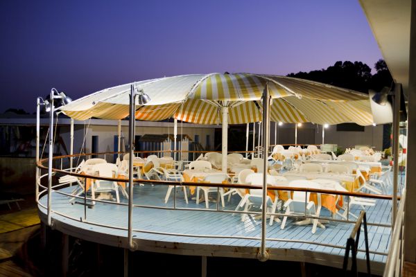 Cost of Commercial Deck Repair in Laguna Niguel