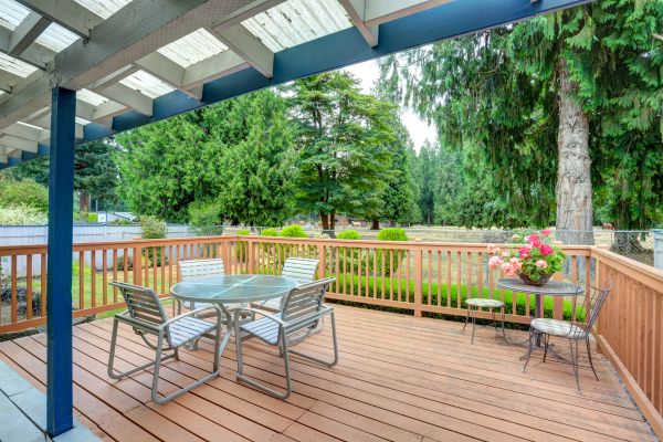 Deck Carpentry Service in Laguna Niguel